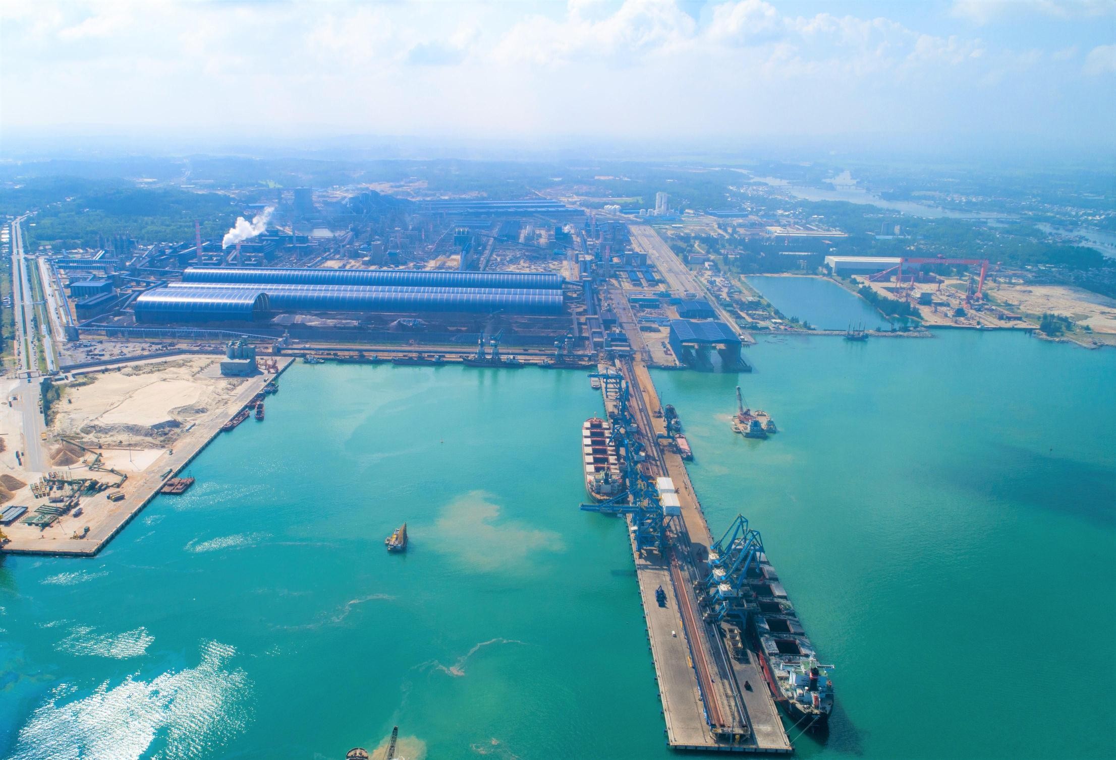 Tỉnh Quảng Ngãi giao khu vực biển để xây dựng Bến cảng tổng hợp – container Hòa Phát Dung Quất